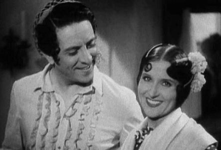 Estrellita Castro and Roberto Rey in The Barber of Seville (1938)