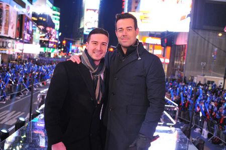 Carson Daly and Vinny Guadagnino in NBC's New Year's Eve with Carson Daly (2013)