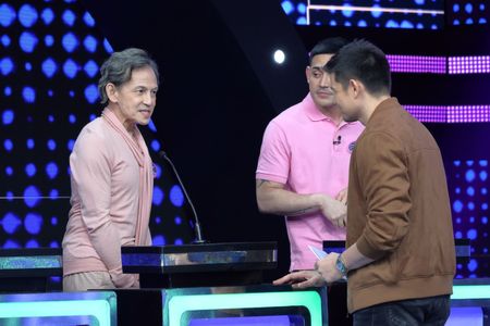 Paolo Contis and Jon Santos in Family Feud Philippines (2022)