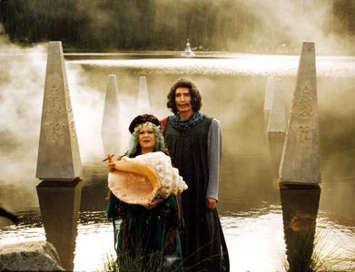 Jirina Bohdalová and Karel Polisenský in Queen of the Lake (1998)