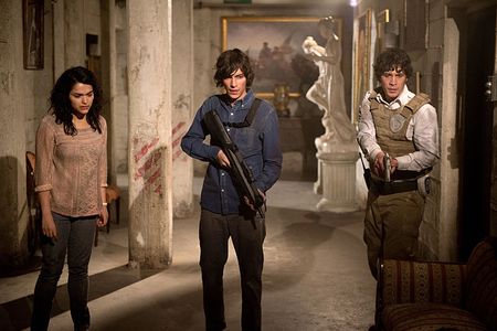 Devon Bostick, Bob Morley, and Eve Harlow in The 100 (2014)