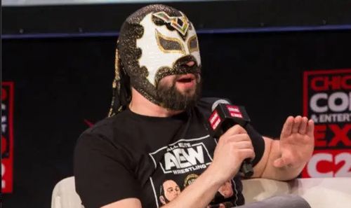 Marc Letzman at an event for AEW Dynamite (2019)