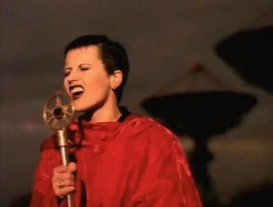 Dolores O'Riordan and The Cranberries in The Cranberries: Ridiculous Thoughts (1995)