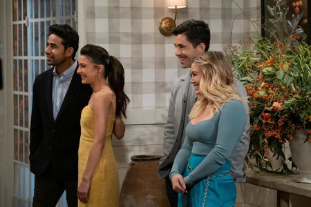 Hilary Duff, Josh Peck, Ashley Reyes, and Suraj Sharma in How I Met Your Father (2022)