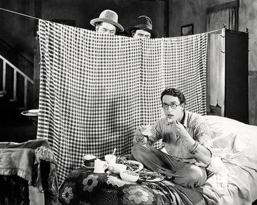 Olin Francis, Harold Lloyd, and Leo Willis in The Kid Brother (1927)