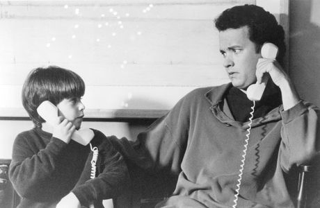 Tom Hanks and Ross Malinger in Sleepless in Seattle (1993)