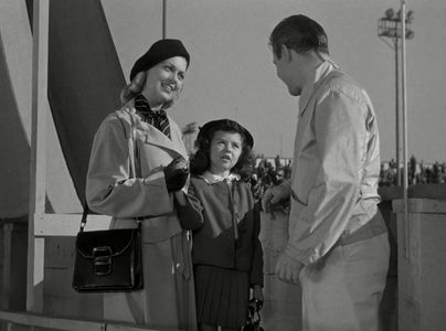 Tom Brown, Joan Shawlee, and Beverly Simmons in Buck Privates Come Home (1947)
