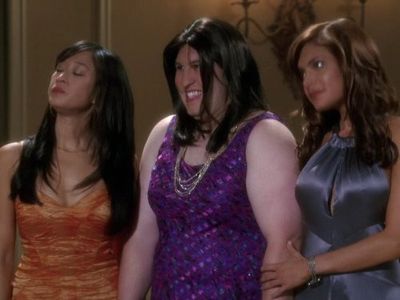 Camille Chen, Ayda Field, and Nate Torrence in Studio 60 on the Sunset Strip (2006)