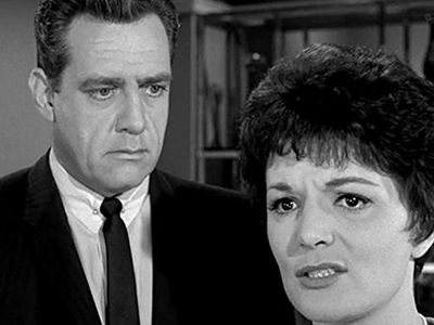 Raymond Burr and Patricia Huston in Perry Mason (1957)