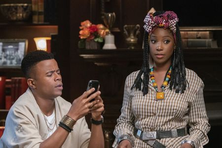 Marque Richardson and Ashley Blaine Featherson-Jenkins in Dear White People (2017)