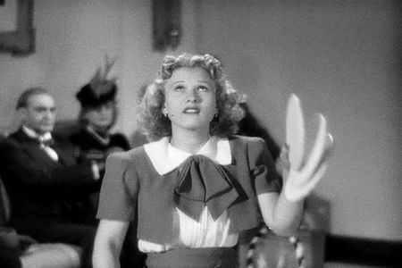 Trixie Firschke in Broadway Melody of 1940 (1940)