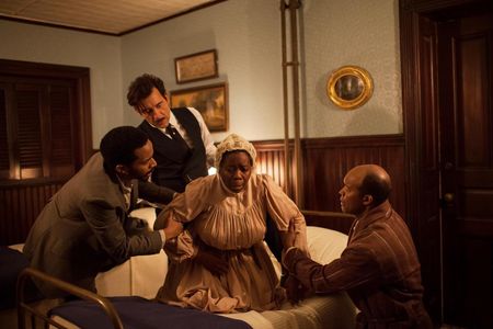 LaTonya Borsay, Leon Addison Brown, Clive Owen, and André Holland in The Knick (2014)
