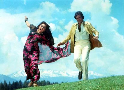 Rajesh Khanna and Vidya Sinha in Karm (1977)