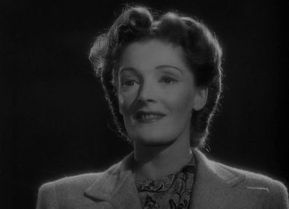 Rachel Kempson in The Captive Heart (1946)