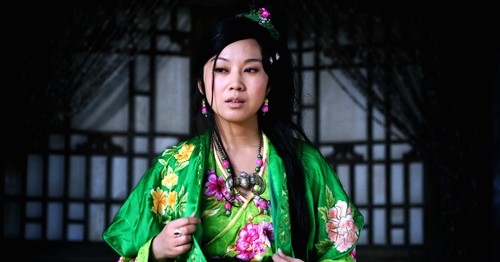 Ni Yan in A Woman, a Gun and a Noodle Shop (2009)