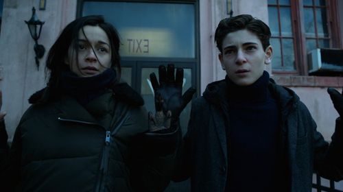 David Mazouz and Julia Chan in Gotham (2014)