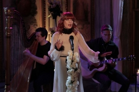 Florence and the Machine and Florence Welch in Gossip Girl (2007)