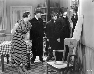 Robert Taylor, Brooks Benedict, Irene Hervey, Al Hill, and Shirley Ross in Buried Loot (1935)