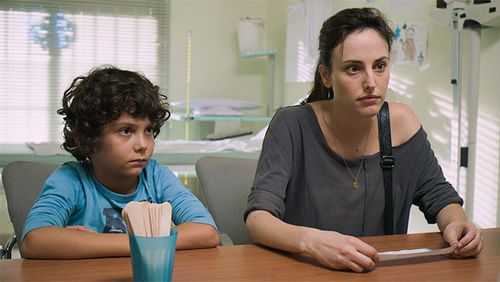 Natalia de Molina and Jaime López in Food and Shelter (2015)