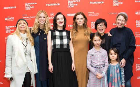 Rosanna Arquette, Jena Malone, So Yong Kim, Amy Seimetz, Riley Keough, and Brooklyn Decker at an event for Lovesong (201