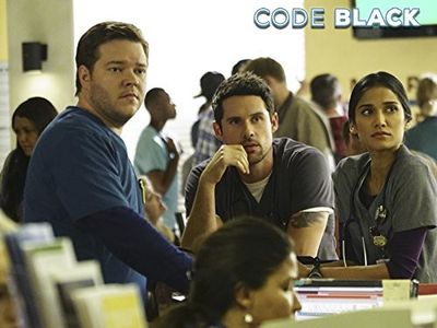 Benjamin Hollingsworth, Melanie Chandra, and Harry Ford in Code Black (2015)