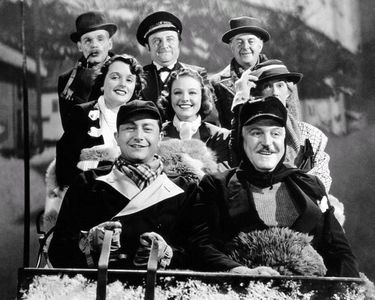 Mary Astor, Robert Young, Herman Bing, Henry Hull, Frank Morgan, Edna May Oliver, Reginald Owen, and Florence Rice in Pa