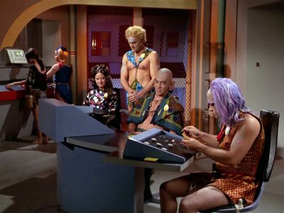 Victor Brandt, Phyllis Douglas, Deborah Downey, Skip Homeier, Charles Napier, and Mary Linda Rapelye in Star Trek (1966)