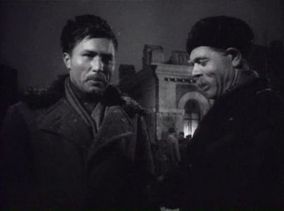 Vasiliy Shukshin and Stepan Krylov in Zolotoy eshelon (1959)