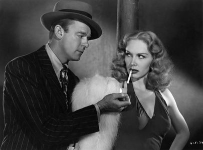 Mary Meade and Dennis O'Keefe in T-Men (1947)