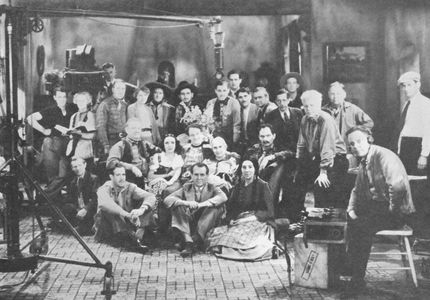 Barney Beasley, Budd Buster, Ace Cain, Colin Chase, Bill Cody, Oliver Drake, Donald Reed, Eddie Gribbon, Robert F. Hill,