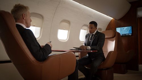 Hill Harper and Greg Germann in Limitless (2015)