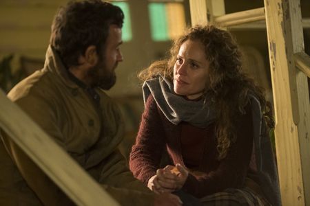 Amy Brenneman and Justin Theroux in The Leftovers (2014)