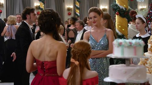 Danica McKellar, Alexandra Evans, and Ellie Botterill in Crown for Christmas (2015)