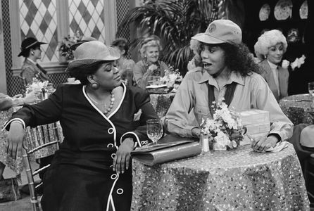 Nell Carter and Sheila Frazier in Gimme a Break! (1981)