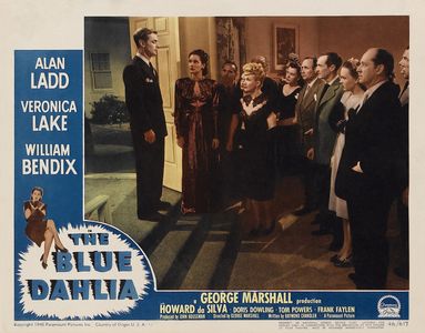 Alan Ladd, Mae Busch, Carmen Clifford, Don Costello, Doris Dowling, and Howard Freeman in The Blue Dahlia (1946)