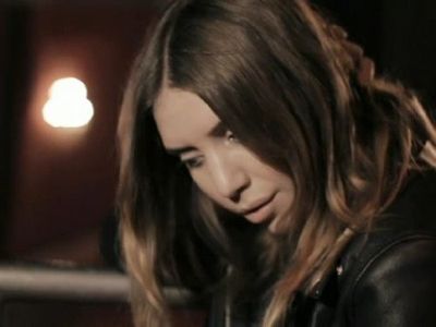 Lykke Li in Last Call with Carson Daly (2002)