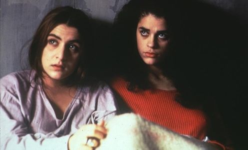 Ruth Gabriel and Candela Peña in Numbered Days (1994)