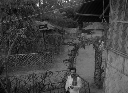 Anil Chatterjee in The Cloud-Capped Star (1960)