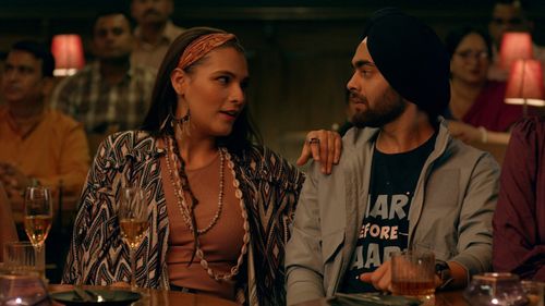 Aishwarya Chaudhary and Manjot Singh in College Romance (2018)