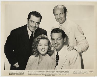 Charles Arnt, Phyllis Brooks, Jack La Rue, and Robert Lowery in Dangerous Passage (1944)