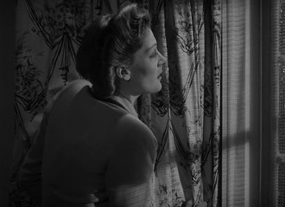 Rachel Kempson in The Captive Heart (1946)