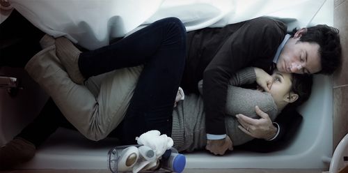 Shane Carruth and Amy Seimetz in Upstream Color (2013)