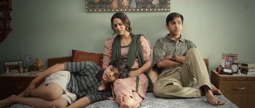 Mona Singh, Vishesh Bansal, and Ahan Nirban in Yeh Meri Family (2018)