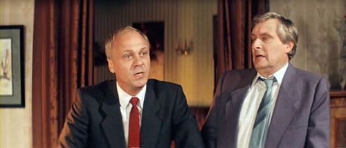 Oleg Basilashvili and Vladimir Menshov in Courier (1986)