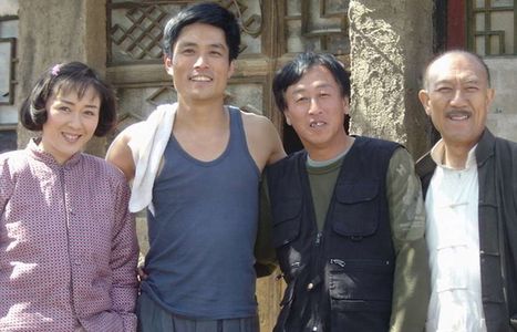 Lin Li and Haidi Wang in Tang guo nan ren he de nü ren (1995)
