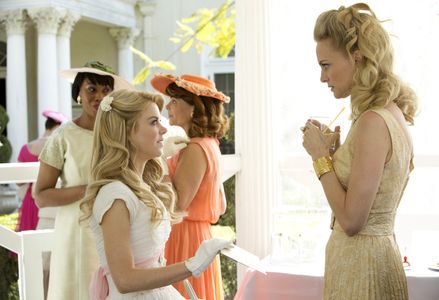 Heather Graham and Bailey De Young in The Dollanganger Saga: Petals on the Wind (2014)