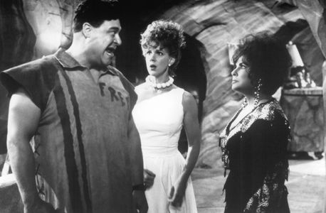 Elizabeth Taylor, John Goodman, and Elizabeth Perkins in The Flintstones (1994)