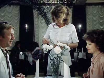Stanislav Lyubshin, Irina Metlitskaya, and Marina Neyolova in My vesely, schastlivy, talantlivy! (1986)