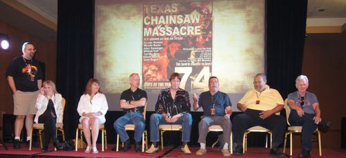This photo was from the best reunion of The Texas Chain Saw Massacre (1974) at Days of the Dead in USA in 2012. From the
