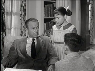 Robert Young, Lauren Chapin, and Billy Gray in Father Knows Best (1954)